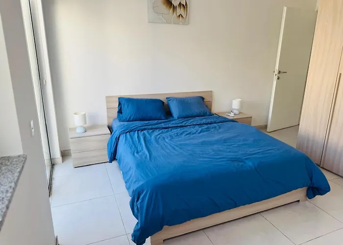 Amnesia St. Paul's Bay